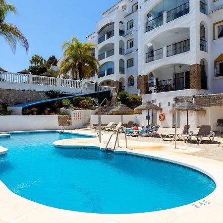 Spacious 2-Bedroom Apartment With Free Parking Sitio de Calahonda Bagian luar foto